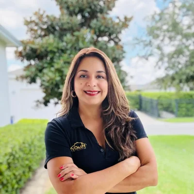 DIANA GUTIERREZ FOTO HANDYMAN
